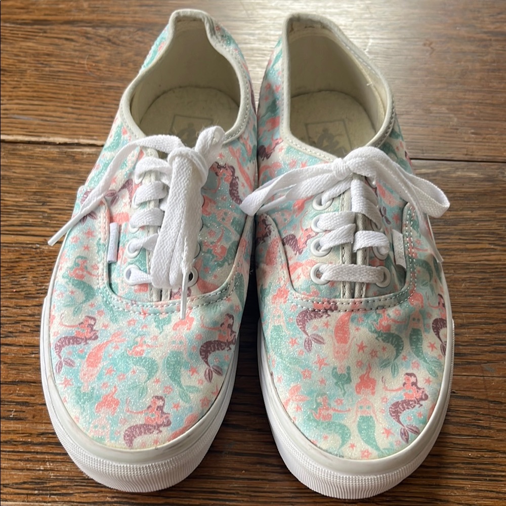 NWOT Vans Authentic Mermaid Ice Flow Glitter Low Top White Skate Shoes Size 8.5